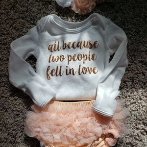 Newborn coming home outfit picture outfit